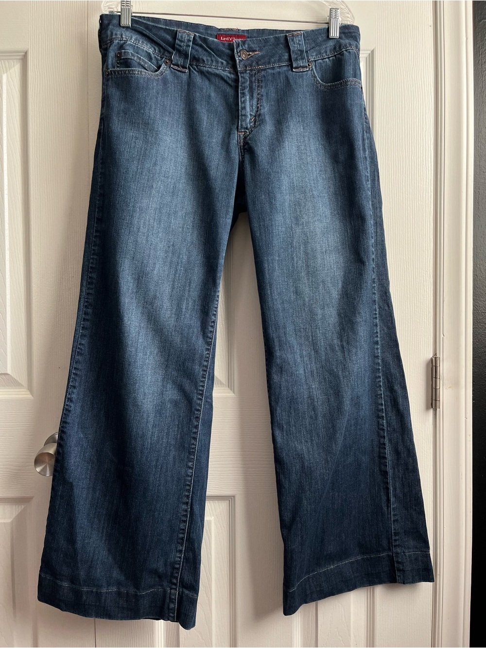Levi's 545 Jeans Womens 12 Medium Wash Blue Low Rise Wide Leg Stretch Denim